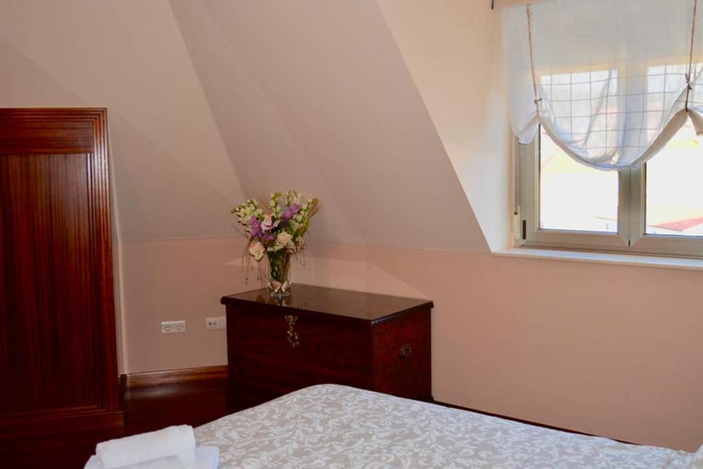 Fantastico Duplex De 4 Habitaciones En El Camino Ingles. ポンテデウメ エクステリア 写真